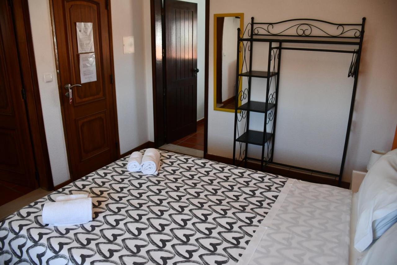 Alojamentos Vitinho - Vila Nova Milfontes Вила-Нова-де-Мильфонт Экстерьер фото